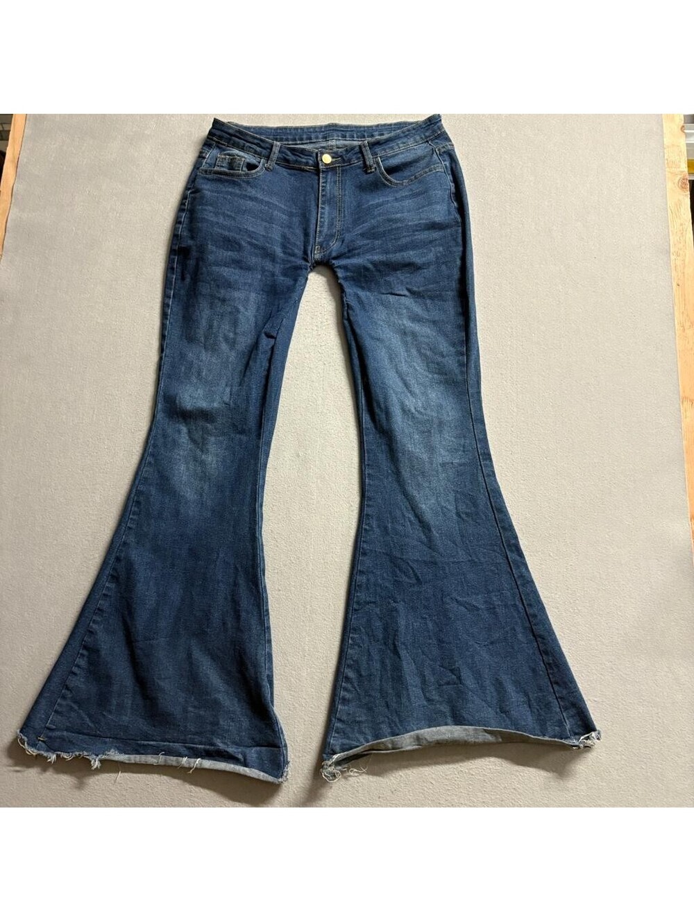 Unbranded Womens Flare Jeans Size XL Blue Denim Raw Hem Bell Bottom High Rise
